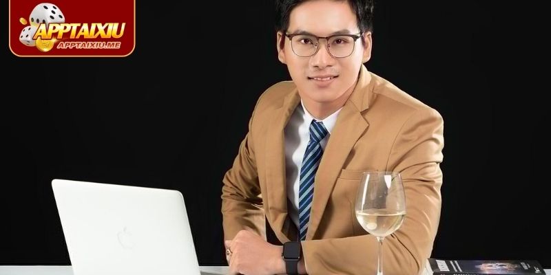 Giới thiệu về con đường phát triển của Đỗ Hoàng